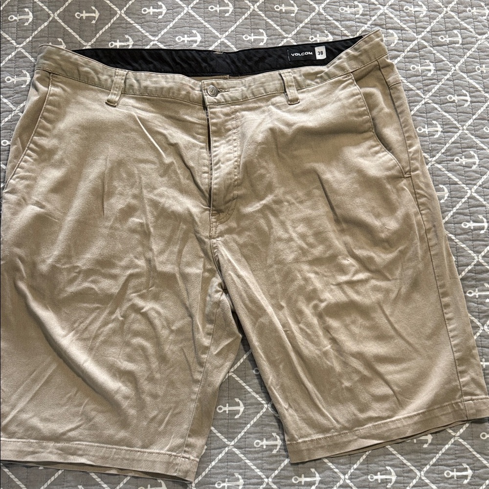 Volcom Men's Tan Flat Front Chino Shorts